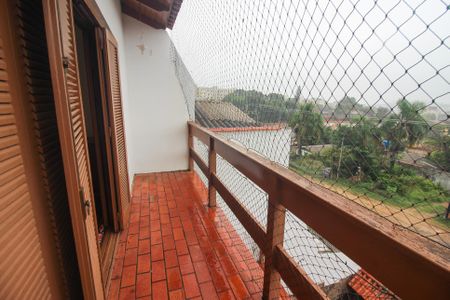 Casa à venda com 230m², 3 quartos e 3 vagasSacada do quarto 1