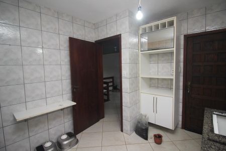 Casa à venda com 230m², 3 quartos e 3 vagasCozinha