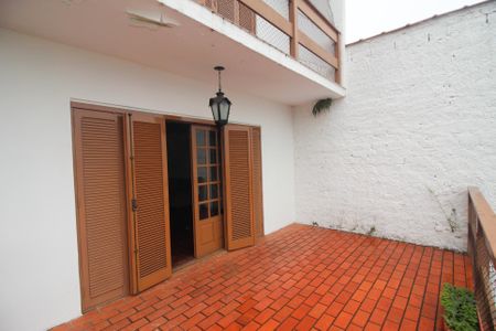 Casa à venda com 230m², 3 quartos e 3 vagasSacada da Sala 2