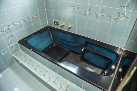 Casa à venda com 250m², 3 quartos e 3 vagasBanheiro da Suíte