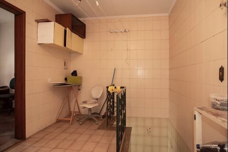 Casa à venda com 250m², 3 quartos e 3 vagasÁrea de Serviço