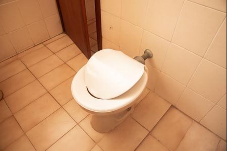 Casa à venda com 250m², 3 quartos e 3 vagasBanheiro de Serviço