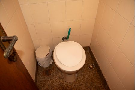 Casa à venda com 250m², 3 quartos e 3 vagasEspaço Gourmet - Banheiro