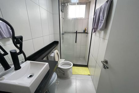 Apartamento para alugar com 44m², 2 quartos e sem vagaBanheiro