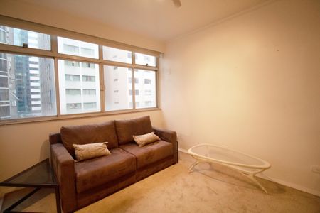 Apartamento para alugar com 132m², 3 quartos e 1 vaga Apartamento para alugar com 132m², 3 quartos e 1 vagaSala