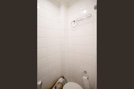 Apartamento para alugar com 132m², 3 quartos e 1 vaga Apartamento para alugar com 132m², 3 quartos e 1 vagaBanheiro de Serviço