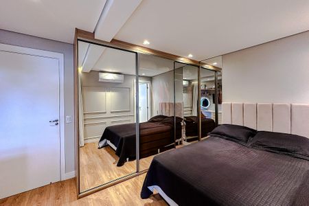 Apartamento à venda com 129m², 3 quartos e 2 vagasSuíte 2