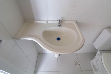 Banheiro de apartamento para alugar com 2 quartos, 38m² em Jardim Helena, São Paulo