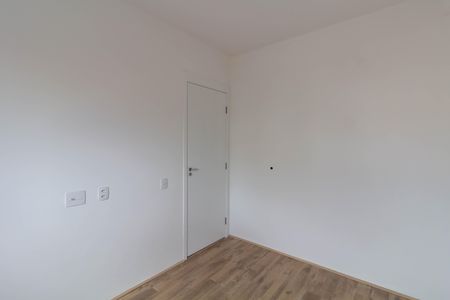 Quarto 2 de apartamento para alugar com 2 quartos, 38m² em Jardim Helena, São Paulo