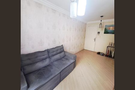 Sala de apartamento à venda com 2 quartos, 50m² em Quitaúna, Osasco