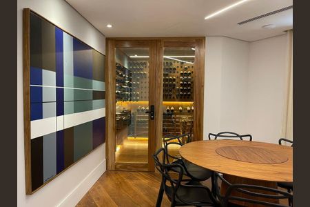 Apartamento à venda com 365m², 5 quartos e 6 vagas Apartamento à venda com 365m², 5 quartos e 6 vagasSala