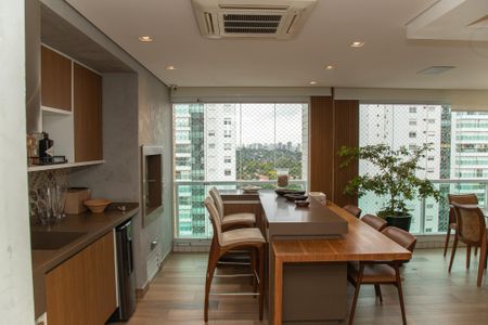 Apartamento à venda com 194m², 3 quartos e 4 vagasVaranda gourmet