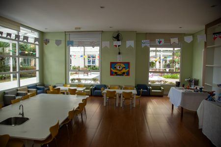 Apartamento à venda com 194m², 3 quartos e 4 vagasÁrea comum