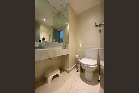 Apartamento à venda com 194m², 3 quartos e 4 vagasLavabo