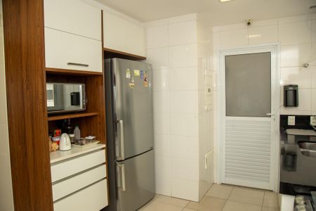 Apartamento à venda com 194m², 3 quartos e 4 vagasCozinha