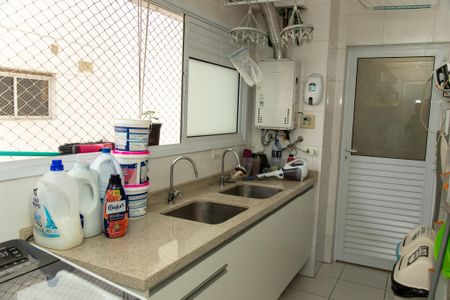 Apartamento à venda com 194m², 3 quartos e 4 vagasÁrea de Serviço