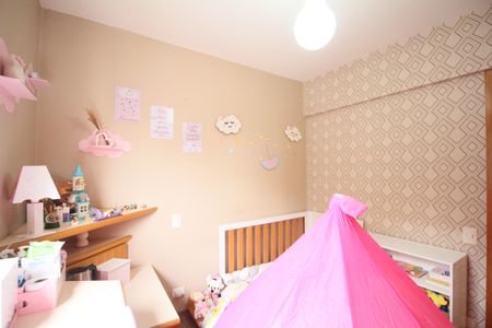 Apartamento à venda com 81m², 4 quartos e 2 vagasQuarto 1