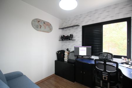 Quarto 2 de apartamento à venda com 4 quartos, 81m² em Vila Suzana, São Paulo