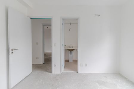 Apartamento à venda com 191m², 3 quartos e 3 vagasSuíte 2