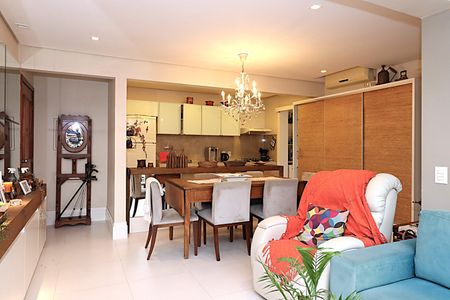 Apartamento para alugar com 82m², 2 quartos e 1 vagaSala