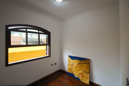 Casa à venda com 214m², 3 quartos e 3 vagasQuarto 2