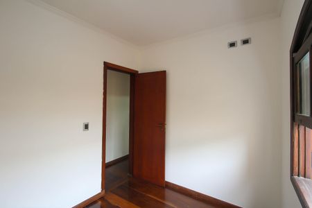 Casa à venda com 214m², 3 quartos e 3 vagasQuarto 2