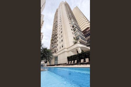 Apartamento à venda com 157m², 3 quartos e 3 vagasFachada