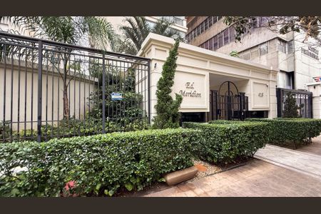 Apartamento à venda com 157m², 3 quartos e 3 vagasFachada