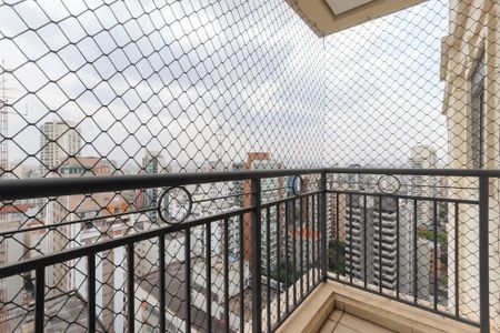 Apartamento à venda com 157m², 3 quartos e 3 vagasSacada do Quarto 3