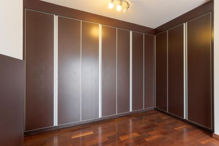 Apartamento à venda com 157m², 3 quartos e 3 vagasQuarto 3