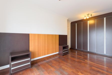 Apartamento à venda com 157m², 3 quartos e 3 vagasQuarto 3