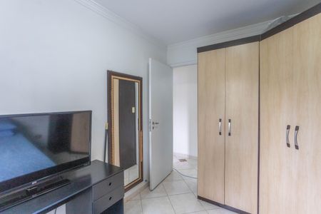 Apartamento à venda com 64m², 3 quartos e 1 vagaQuarto 2
