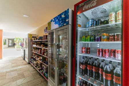 Apartamento à venda com 40m², 2 quartos e 1 vaga Apartamento à venda com 40m², 2 quartos e 1 vagaMercado