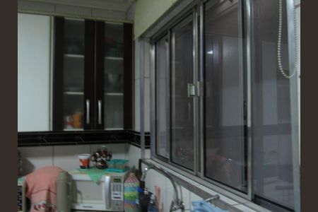 Casa à venda com 150m², 2 quartos e 2 vagasCozinha