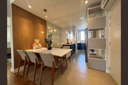 Apartamento à venda com 82m², 2 quartos e sem vagaSala