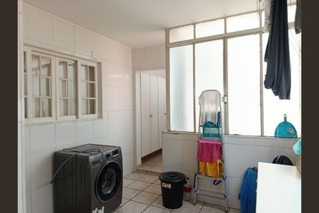 Apartamento para alugar com 140m², 3 quartos e 1 vagaÁrea de Serviço