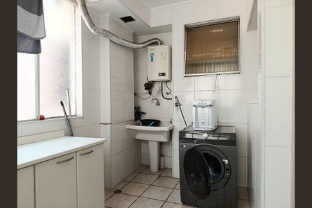 Apartamento para alugar com 140m², 3 quartos e 1 vagaÁrea de Serviço