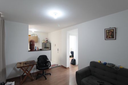 Sala de apartamento para alugar com 2 quartos, 45m² em Nossa Senhora da Conceição, Contagem