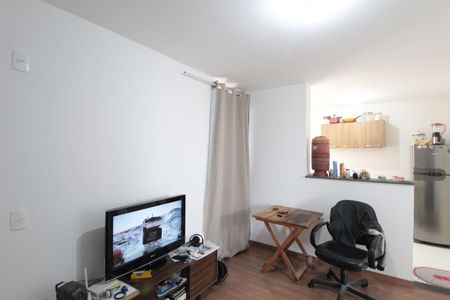 Sala de apartamento para alugar com 2 quartos, 45m² em Nossa Senhora da Conceição, Contagem