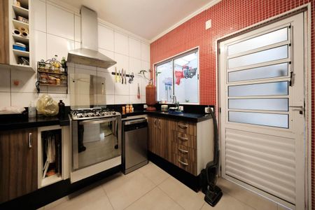 Sala/Cozinha de casa de condomínio à venda com 2 quartos, 52m² em Jardim Triana, São Paulo