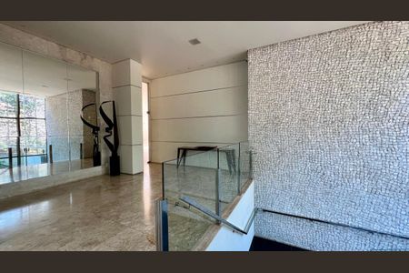 Apartamento à venda com 288m², 4 quartos e 6 vagasHall de entrada