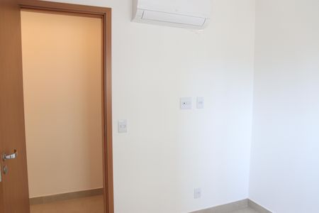 Apartamento para alugar com 86m², 3 quartos e 1 vagaQuarto