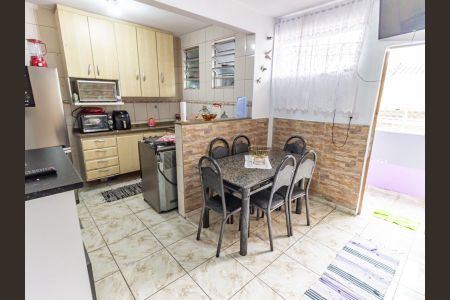 Apartamento para alugar com 98m², 2 quartos e sem vaga Apartamento para alugar com 98m², 2 quartos e sem vagaCozinha