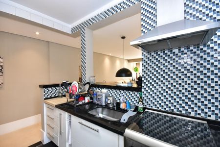 Apartamento à venda com 75m², 2 quartos e 2 vagasCozinha