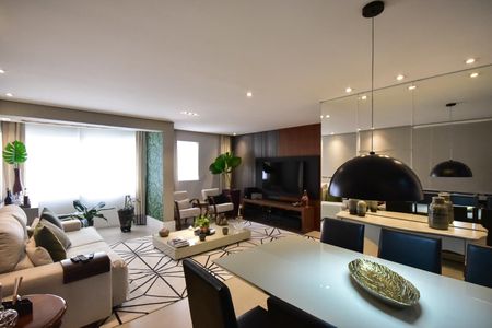 Apartamento à venda com 75m², 2 quartos e 2 vagasSala