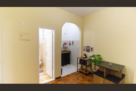 Apartamento à venda com 1 quarto, 46m² em Charitas, Niterói