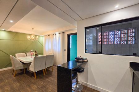 Casa para alugar com 196m², 3 quartos e 1 vagaCozinha