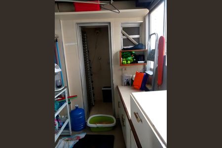 Apartamento para alugar com 138m², 3 quartos e 1 vagaÁrea de Serviço