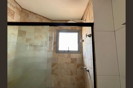 Apartamento à venda com 178m², 3 quartos e 3 vagasBanheiro da Suíte