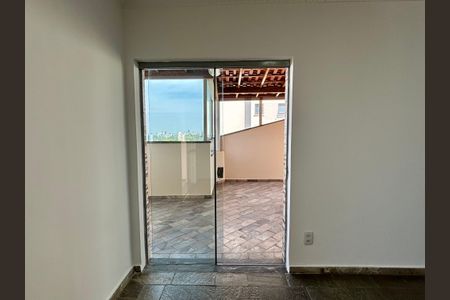 Apartamento à venda com 178m², 3 quartos e 3 vagasCobertura
